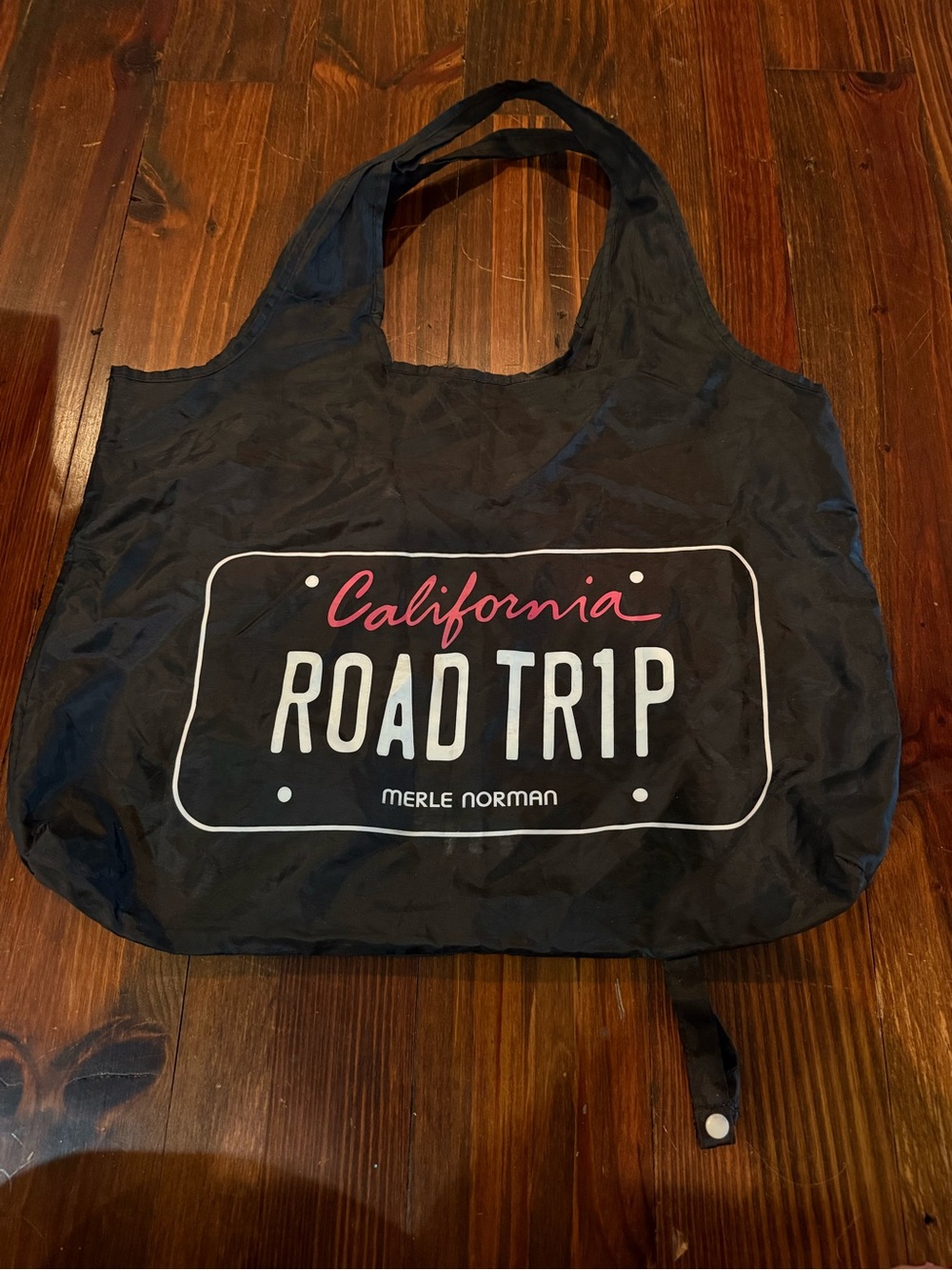 Merle Norman Black California Road Trip Foldable Tote
